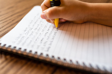 240_F_101507522_aXovugA8NqbEw9ez5Yw2ibYqnSE5gdZ7