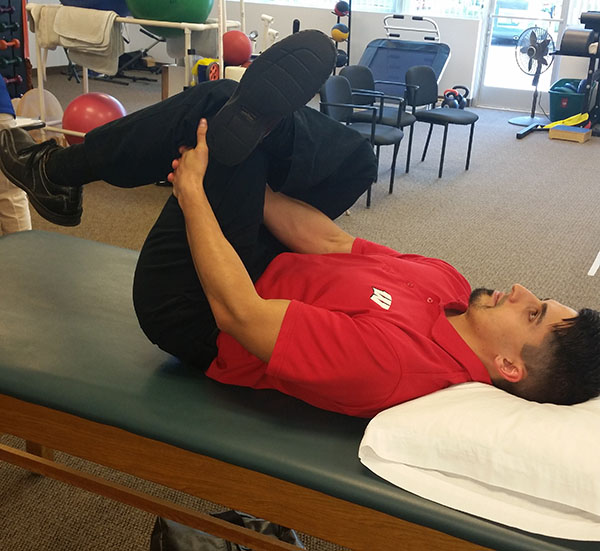Stretch Of The Week Piriformis Stretch Arizona Orthopedic Physical Therapy