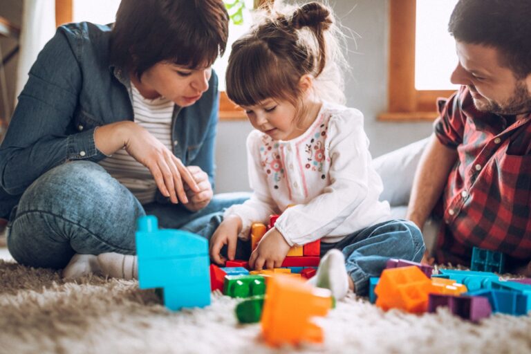 Understanding Gestalt Language Processing